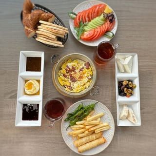 Breakfast for 2